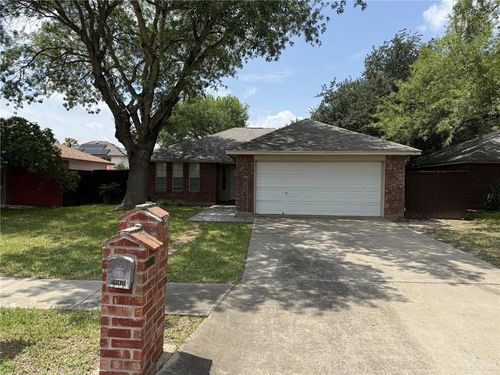 3206 San Mateo Pkwy, Mission, TX, 78572-7547 | Card Image