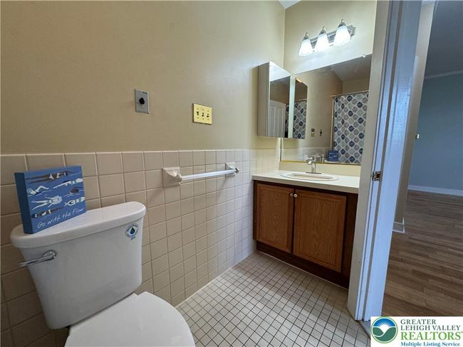 APT-17 - 535 Main St, Condo with 2 bedrooms, 2 bathrooms and null parking in BETHLEHEM PA | Image 15