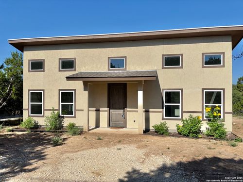 329 Canyon Springs Dr, Canyon Lake, TX, 78133-4361 | Card Image