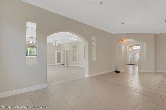302 Ruby Lake Ln, House other with 3 bedrooms, 2 bathrooms and null parking in WINTER HAVEN FL | Image 9
