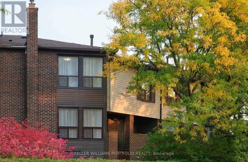 10 Lofty Hill Way, Toronto, ON, M2H2Z8 | Card Image