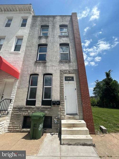 811 N Mount St, BALTIMORE, MD, 21217-2293 | Card Image