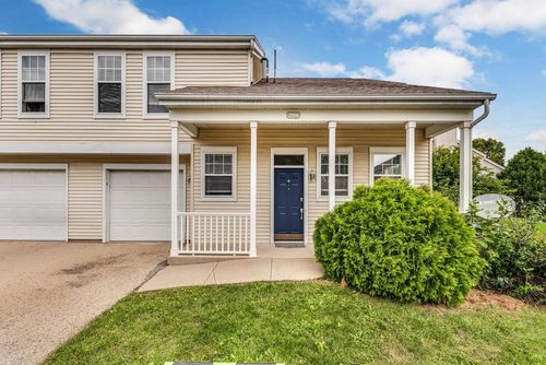 2996 Holborn Cir, Madison, WI, 53718-7927 | Card Image