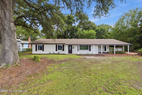 407 Dupont Ave, Pascagoula, MS, 39567-4105 | Card Image