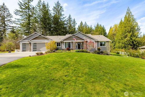 18727 55th St Se, Snohomish, WA, 98290-5737 | Card Image