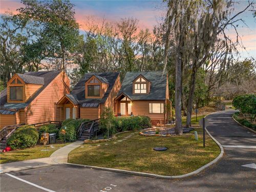 apt-101-1621 Ne 2nd St, OCALA, FL, 34470-8201 | Card Image