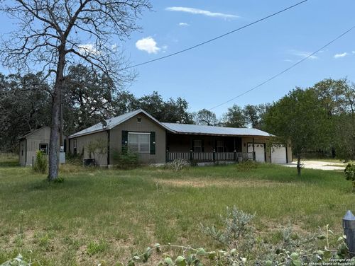150 N 5th St, Somerset, TX, 78069-4425 | Card Image