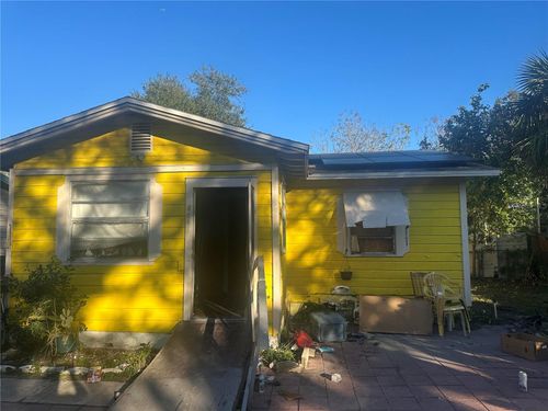 8401 N 18th St, TAMPA, FL, 33604-1960 | Card Image