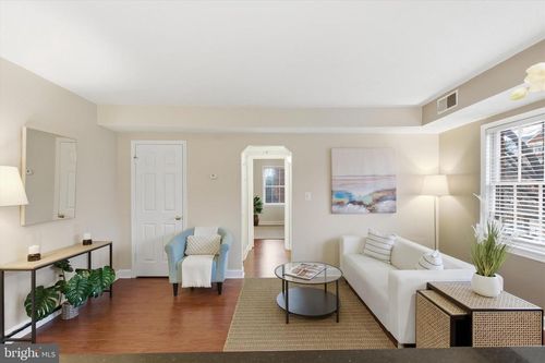 unit-2332-600 Bashford Ln, ALEXANDRIA, VA, 22314-1196 | Card Image