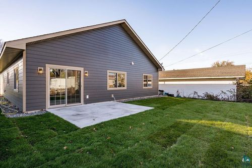 106 7th St, Cloquet, MN, 55720 | Card Image