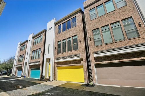 c-209 Burr St, Houston, TX, 77011-3172 | Card Image