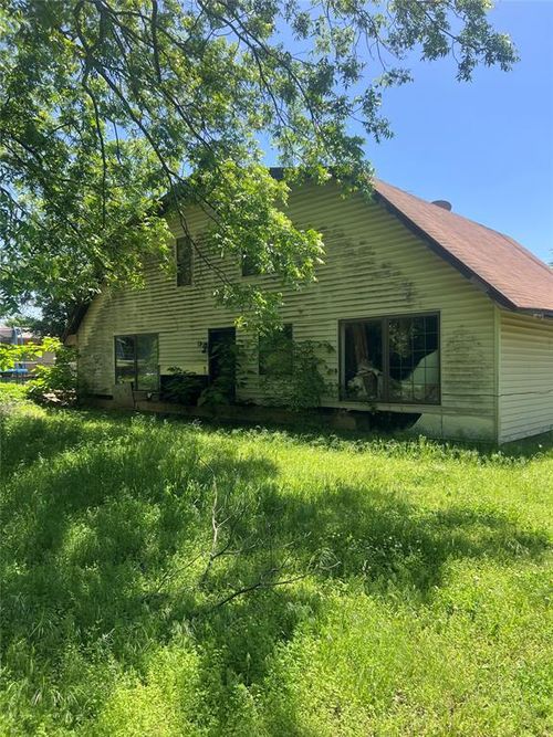 12 W Grant St, Agra, OK, 74824-6313 | Card Image