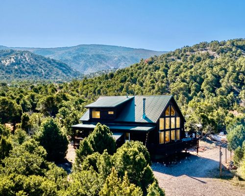 1741 S Red Canyon Dr, Parowan, UT, 84761-7764 | Card Image