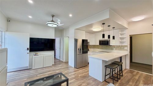 103-509 University Ave, Honolulu, HI, 96826-5004 | Card Image