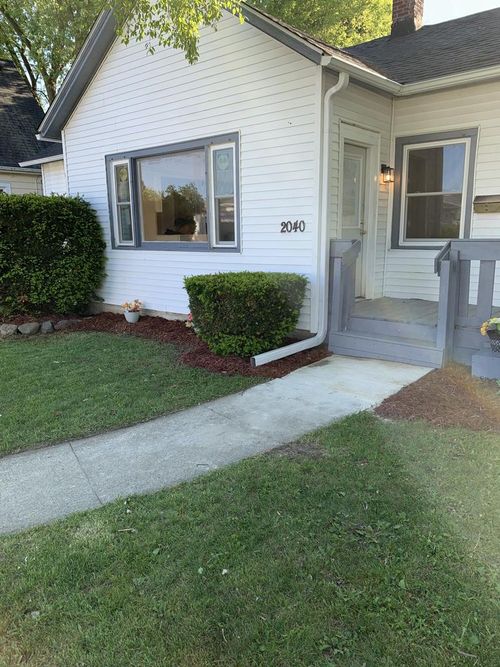 2040 Jay Eye See Avenue, RACINE, WI, 53403 | Card Image