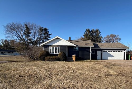 12 E South Ave, Chippewa Falls, WI, 54729-3344 | Card Image