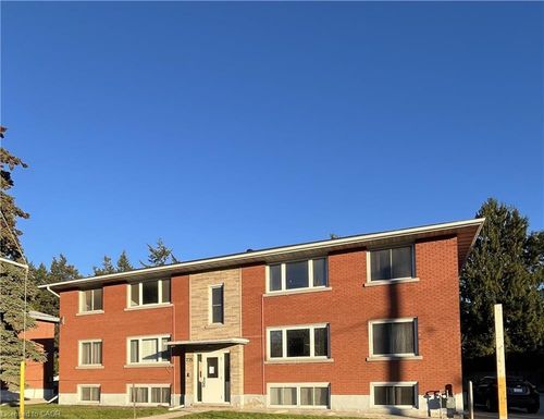 6-775 Frederick St, Kitchener, ON, N2B2B4 | Card Image