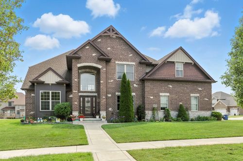 9875 Aster Cv, Saint John, IN, 46373-8618 | Card Image