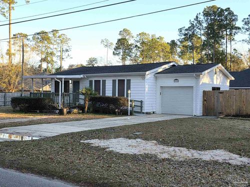 5225 Santa Cruz, Milton, FL, 32583 | Card Image