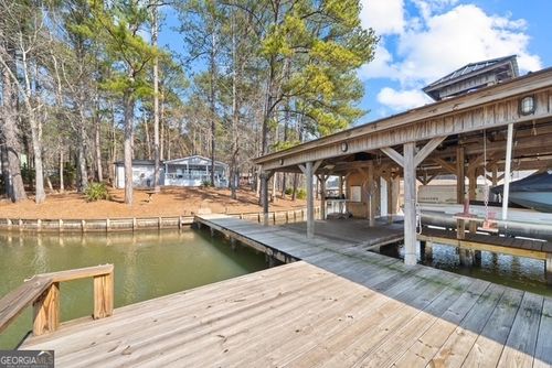 433 Dwain Ball Rd, Sparta, GA, 31087-5621 | Card Image