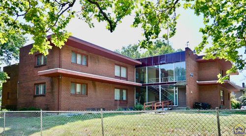 1300 Sw Fillmore St, Topeka, KS, 66604-2990 | Card Image