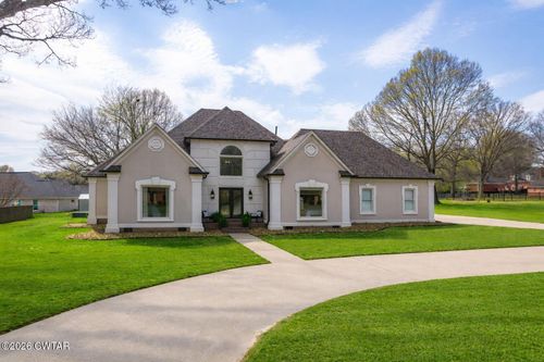 723 Alecia Page Cv, Humboldt, TN, 38343-3632 | Card Image