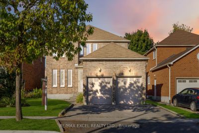 96 Featherstone Ave, House other with 4 bedrooms, 4 bathrooms and 4 parking in Markham ON | Image 1