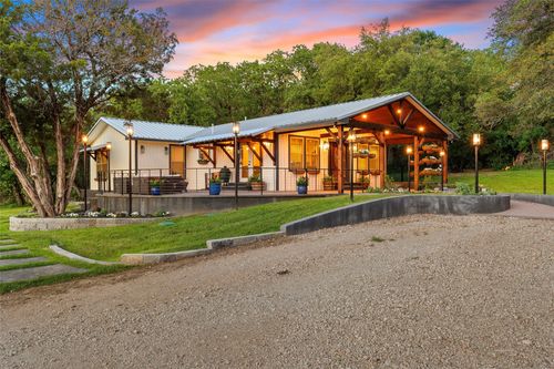 384 Fort Graham Rd, Waco, TX, 76705-5710 | Card Image