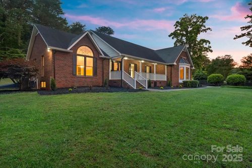 5916 Cashion Rd, Huntersville, NC, 28078-7405 | Card Image