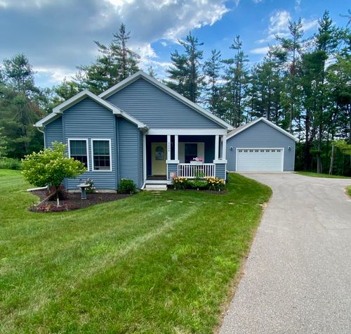 3266 Annies Way, Petoskey, MI, 49770-8458 | Card Image