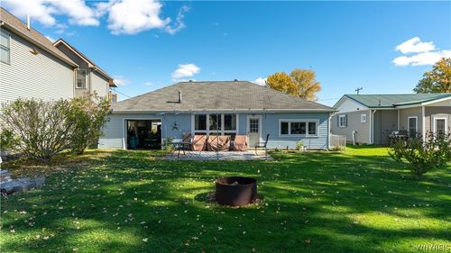 2449 Lakeside Dr, Ashville, NY, 14710-9719 | Card Image