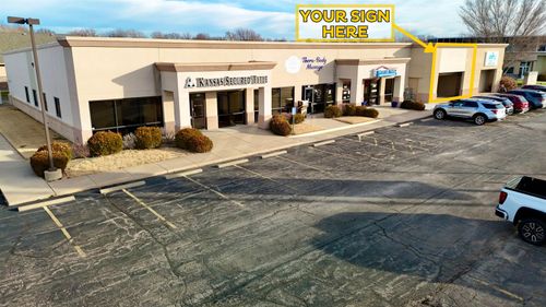 10616 W Maple St, Wichita, KS, 67209-4008 | Card Image