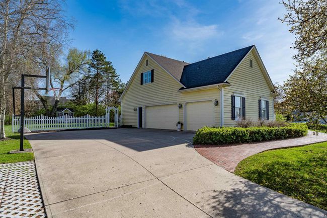 2503 Sycamore Hills Dr, House other with 4 bedrooms, 5 bathrooms and null parking in Fort Wayne IN | Image 5