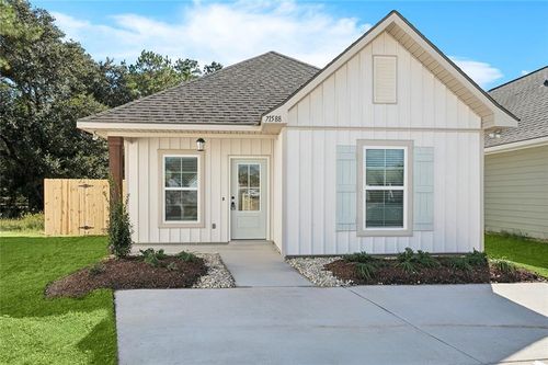 71588 Spike Dr, Madisonville, LA, 70447 | Card Image