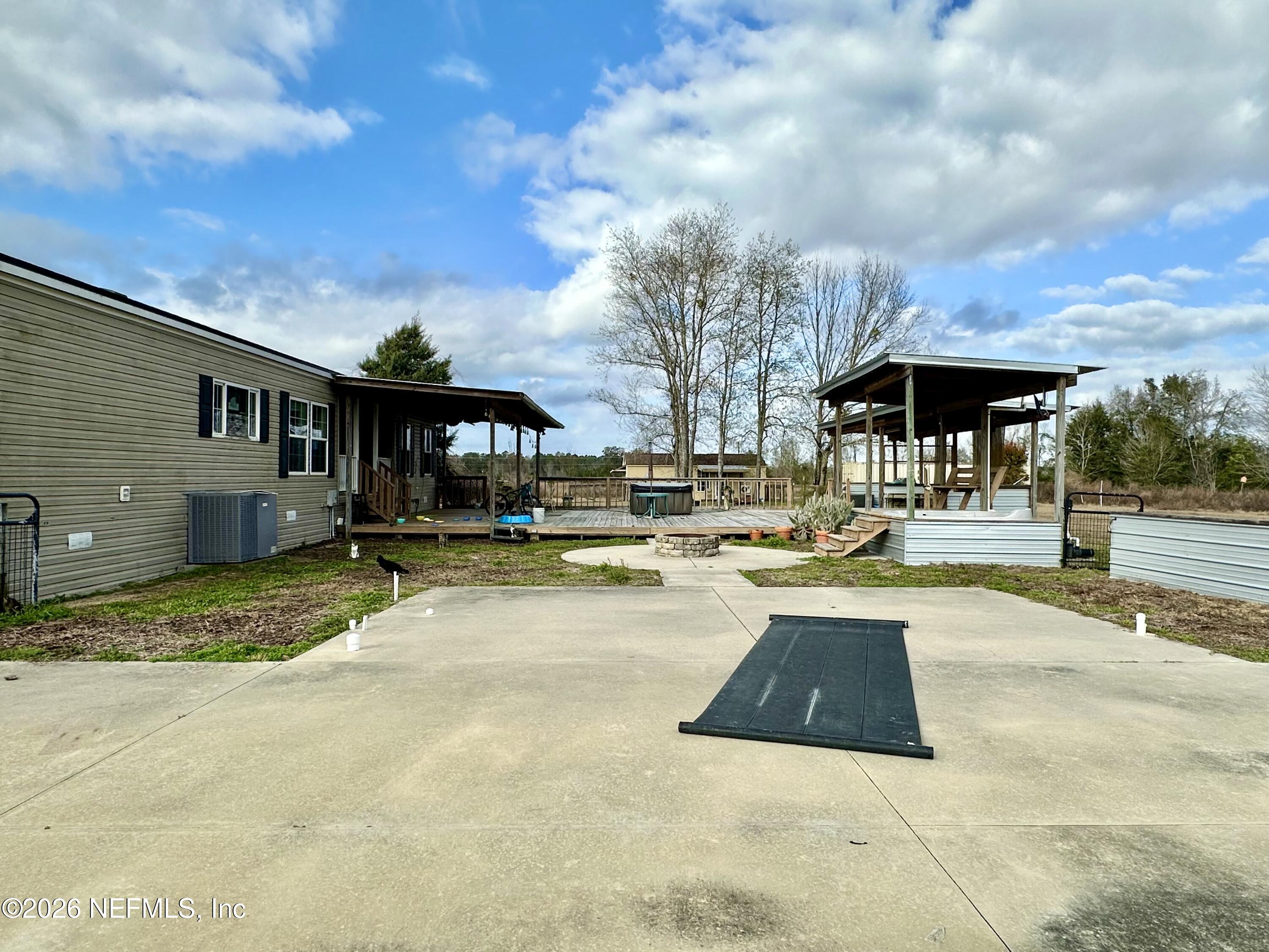 Residential in Fort White 4