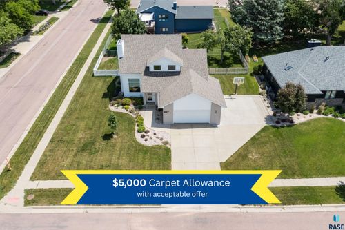 2200 S Crown Hill Dr, Sioux Falls, SD, 57106-3227 | Card Image