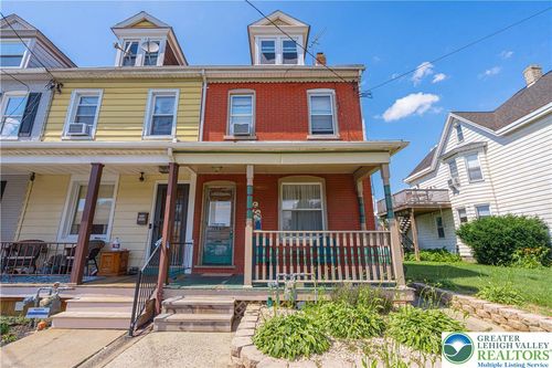 1047 Jackson St, EASTON, PA, 18042-3337 | Card Image