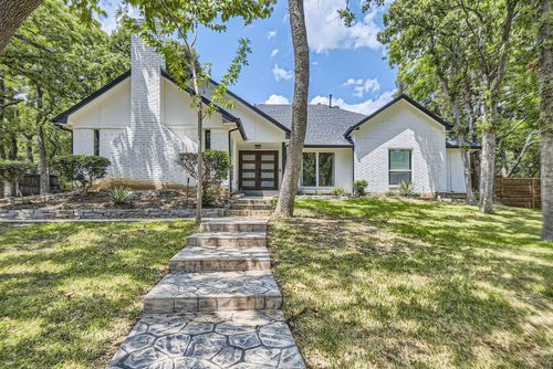 39 Highview Cir, Denton, TX, 76205-8541 | Card Image