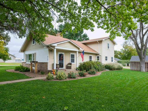 612 N Nelson St, Bennington, KS, 67422-9417 | Card Image