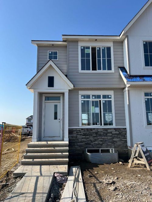 113 Setonvista Gate Se, Calgary, AB, T3M2V3 | Card Image