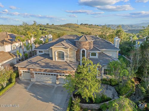 7012 Hogan St, Moorpark, CA, 93021-8737 | Card Image