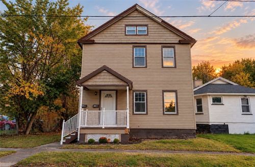 6 Caffery Pl, Rochester, NY, 14608-2104 | Card Image