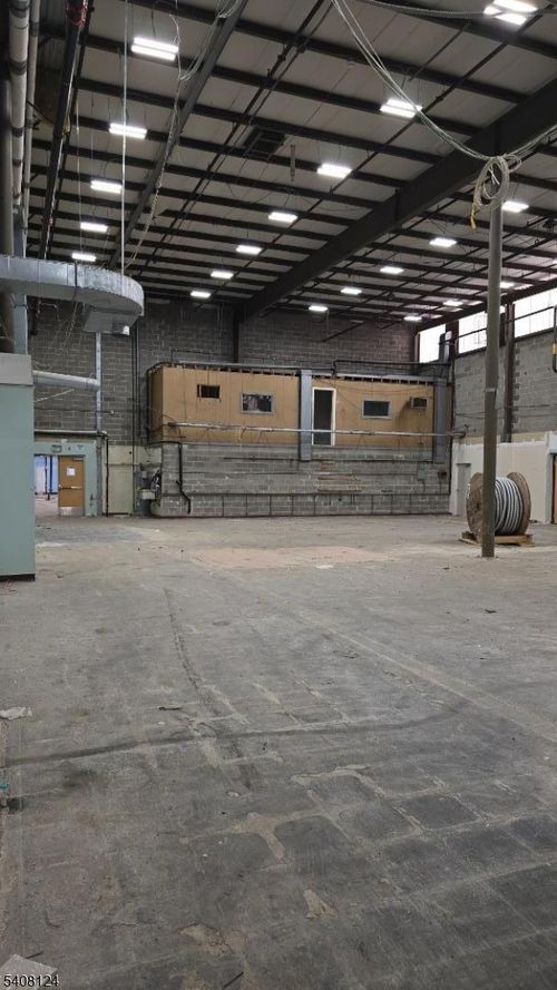 1422 Route 179, Lambertville, NJ, 08530-3414 | Card Image