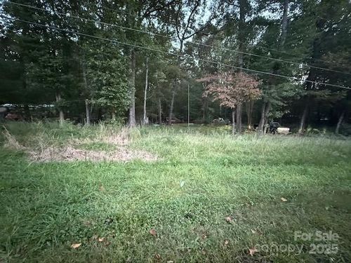 333 New Haven Dr, Gastonia, NC, 28052-0109 | Card Image