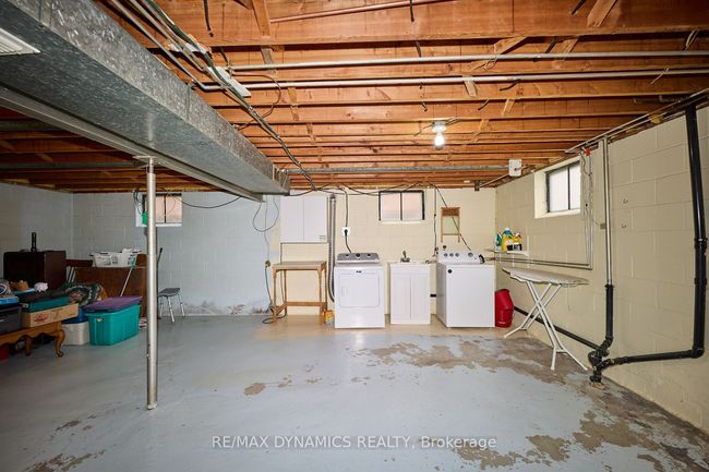34 Barron St, House other with 3 bedrooms, 1 bathrooms and 3 parking in Welland ON | Image 23