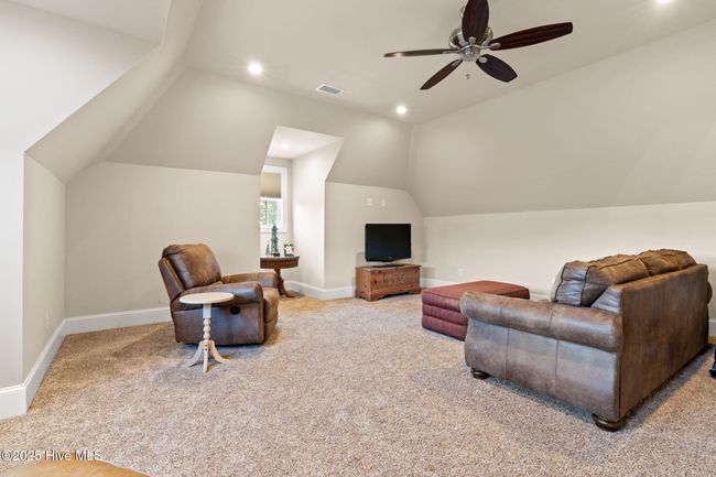 912 Oyster Pointe Dr, House other with 3 bedrooms, 4 bathrooms and 2 parking in Sunset Beach NC | Image 34