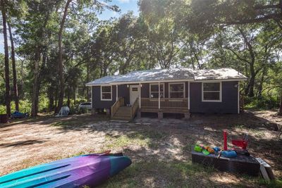 17170 Se 284th Court, House other with 3 bedrooms, 2 bathrooms and null parking in Umatilla FL | Image 3