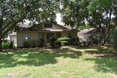 2210 Geronimo Ln, Rosenberg, TX, 77471-7118 | Card Image