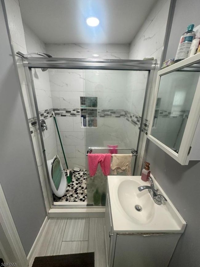 354 E 2 Nd St, House other with 5 bedrooms, 2 bathrooms and null parking in Plainfield NJ | Image 7