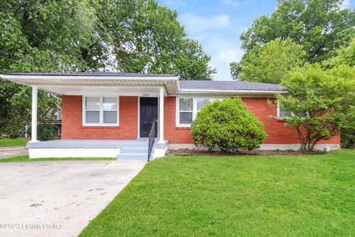 3005 Rockford Ln, Louisville, KY, 40216-2209 | Card Image